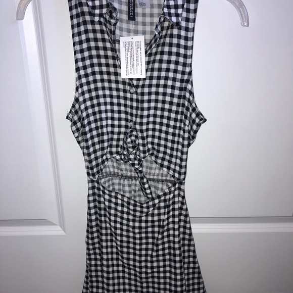 Checkered short dress - Picture 1 of 2